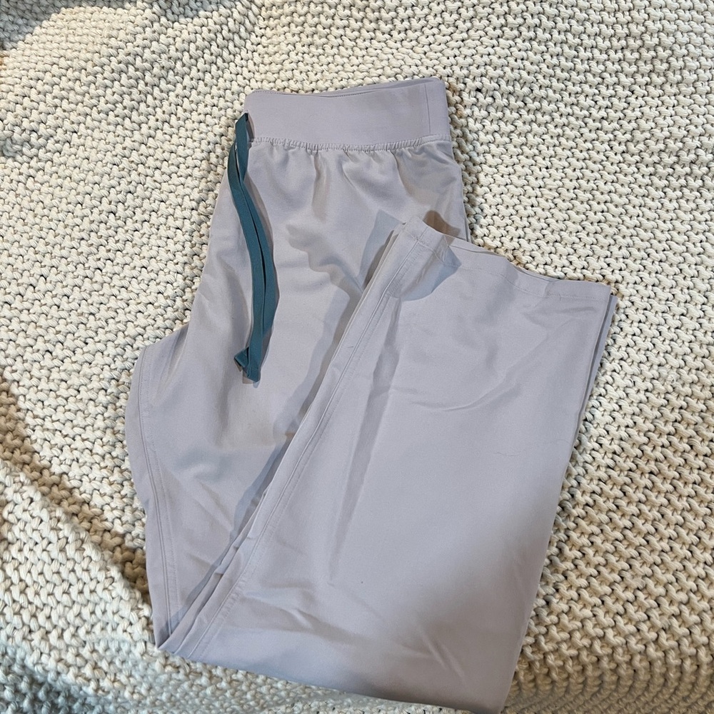 FIGS high waisted Livingston scrub pants